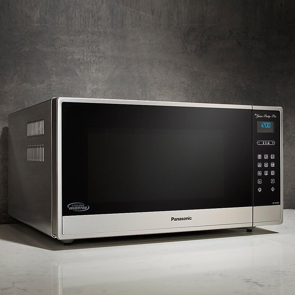 Panasonic NN-SE785S Review: Cutting-Edge Microwave Tech