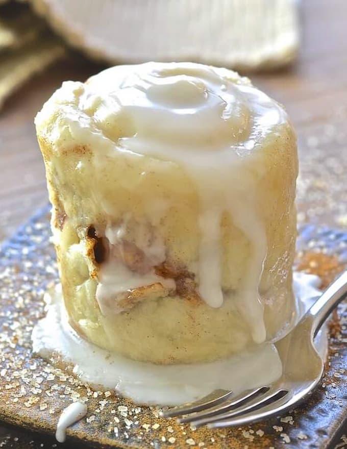 Microwave Cinnamon Roll in a Mug: Quick, Delicious, and Easy!