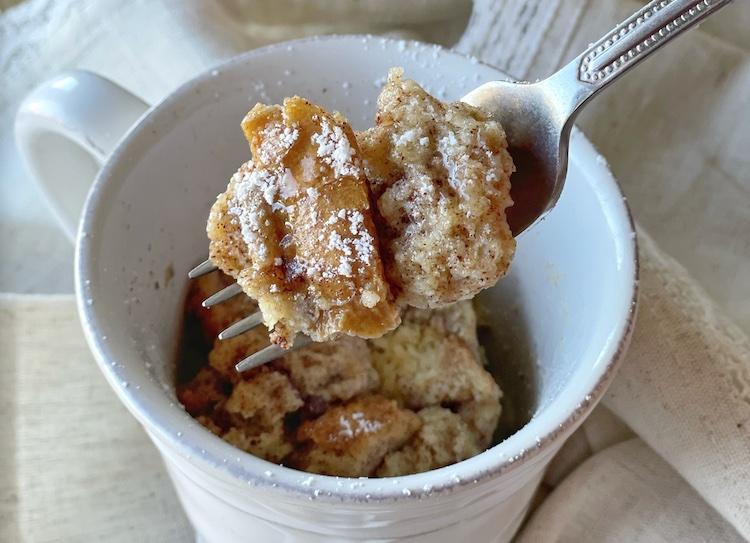 Microwave French Toast in a Mug: Quick Delight!