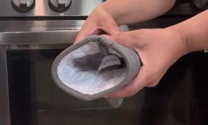 Silicone Oven Mitts