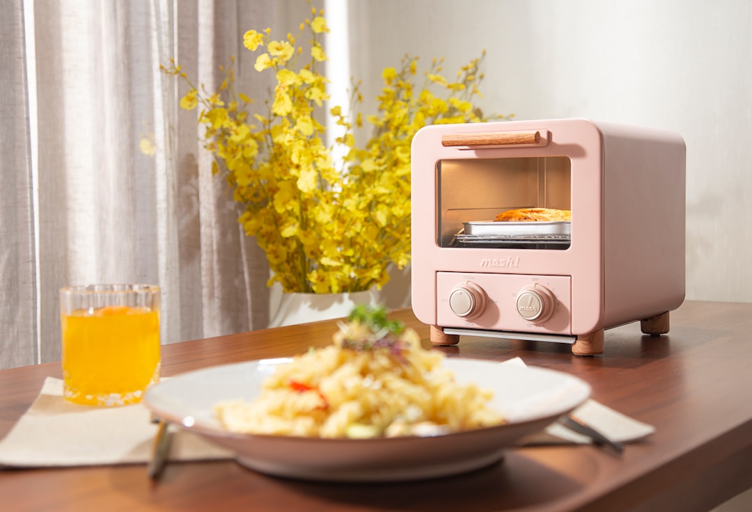 Top 5 Best Microwaves for Small Kitchens